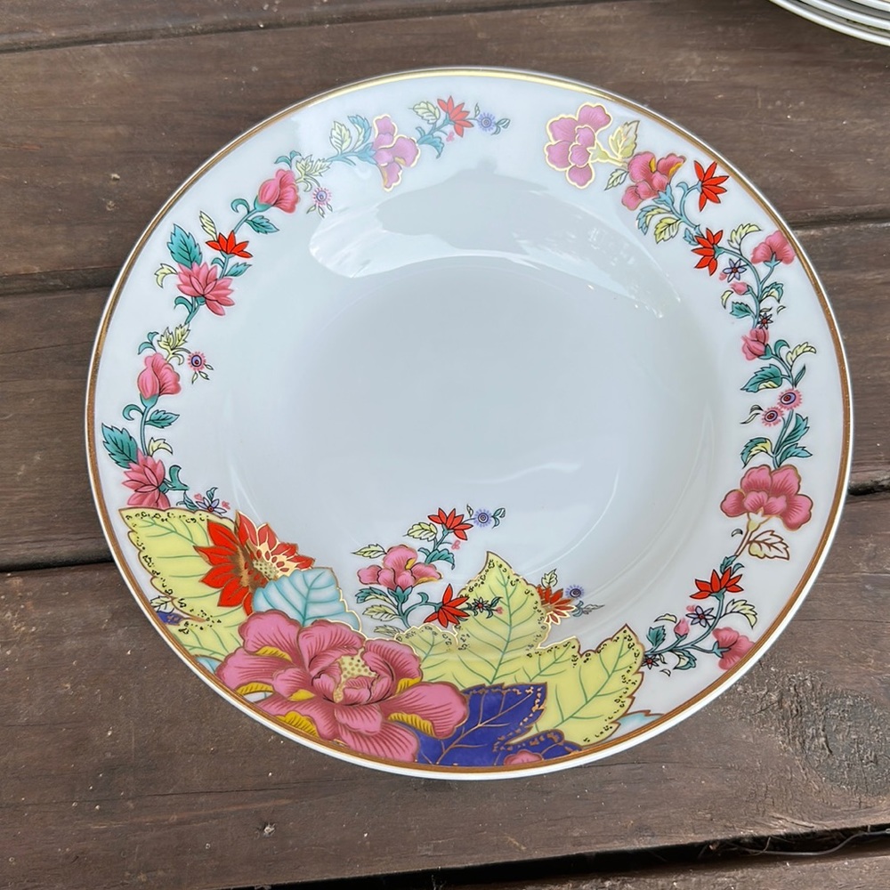 Imperial leaf bowl